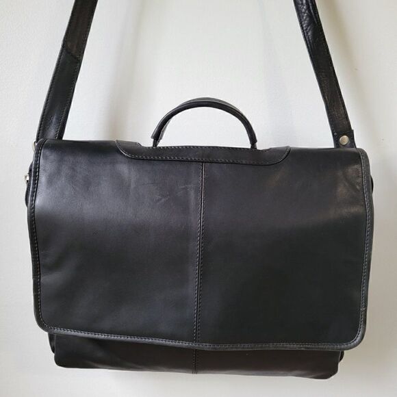 EUC WILSONS THE LEATHER EXPERTS BLACK GENUINE LEATHER LAPTOP MESSENGER BAG - Picture 4 of 16